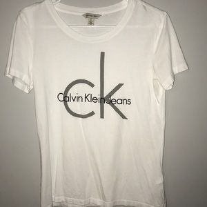 Calvin Klein T-shirt